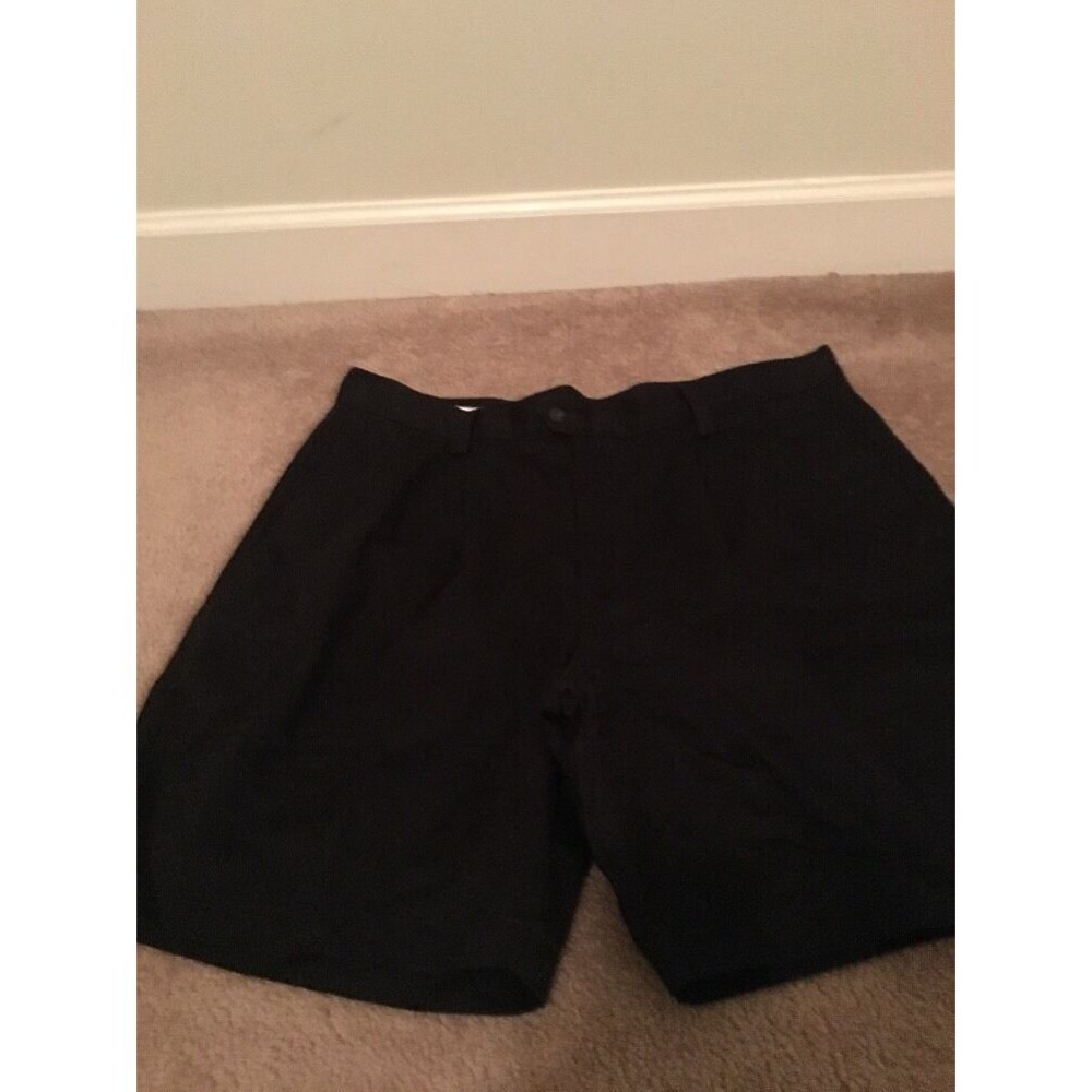 Dockers Men's Black Casual Pleated Front Shorts Pockets Size 38